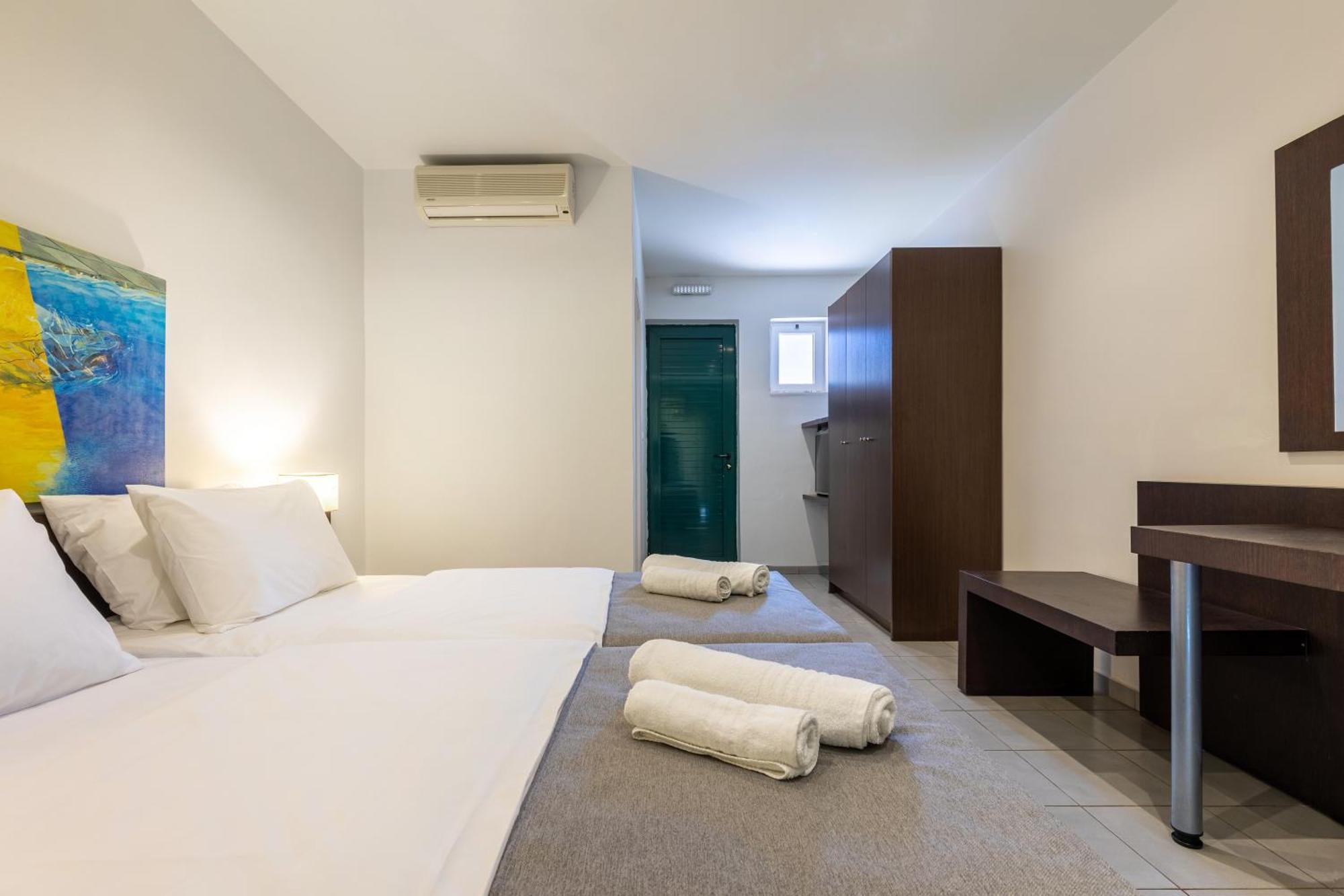 Agrilia Hotel Adults Only 라가나스 외부 사진